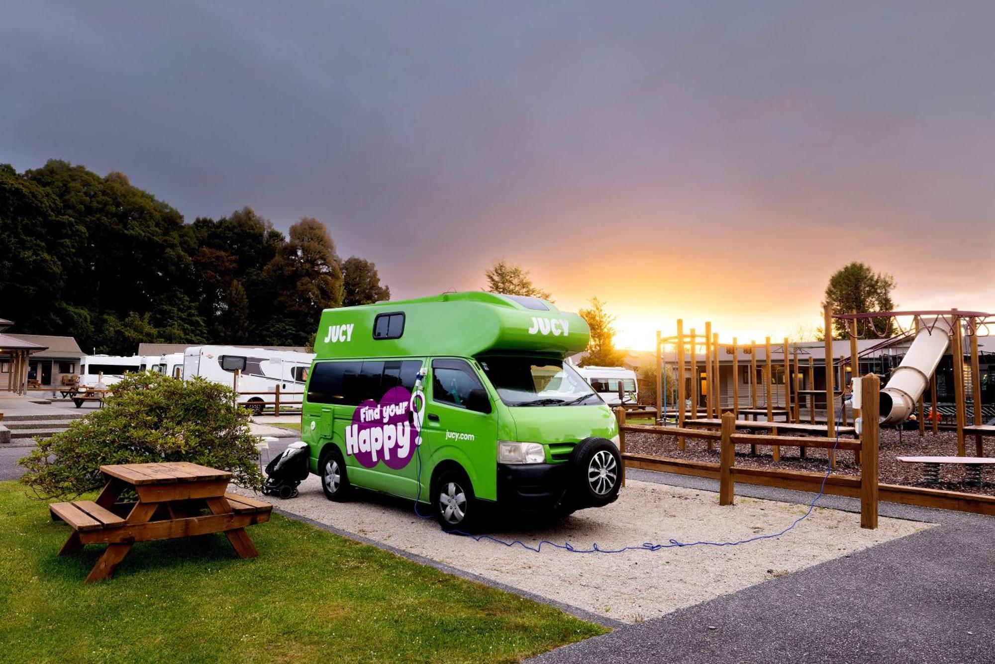 Fox Glacier Top 10 Holiday Park & Motels Exterior foto